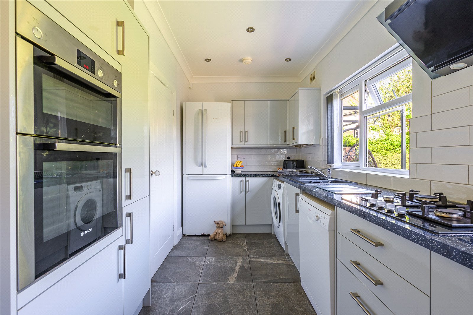 Finchfield Lane, Finchfield, Wolverhampton, WV3 - DB Roberts