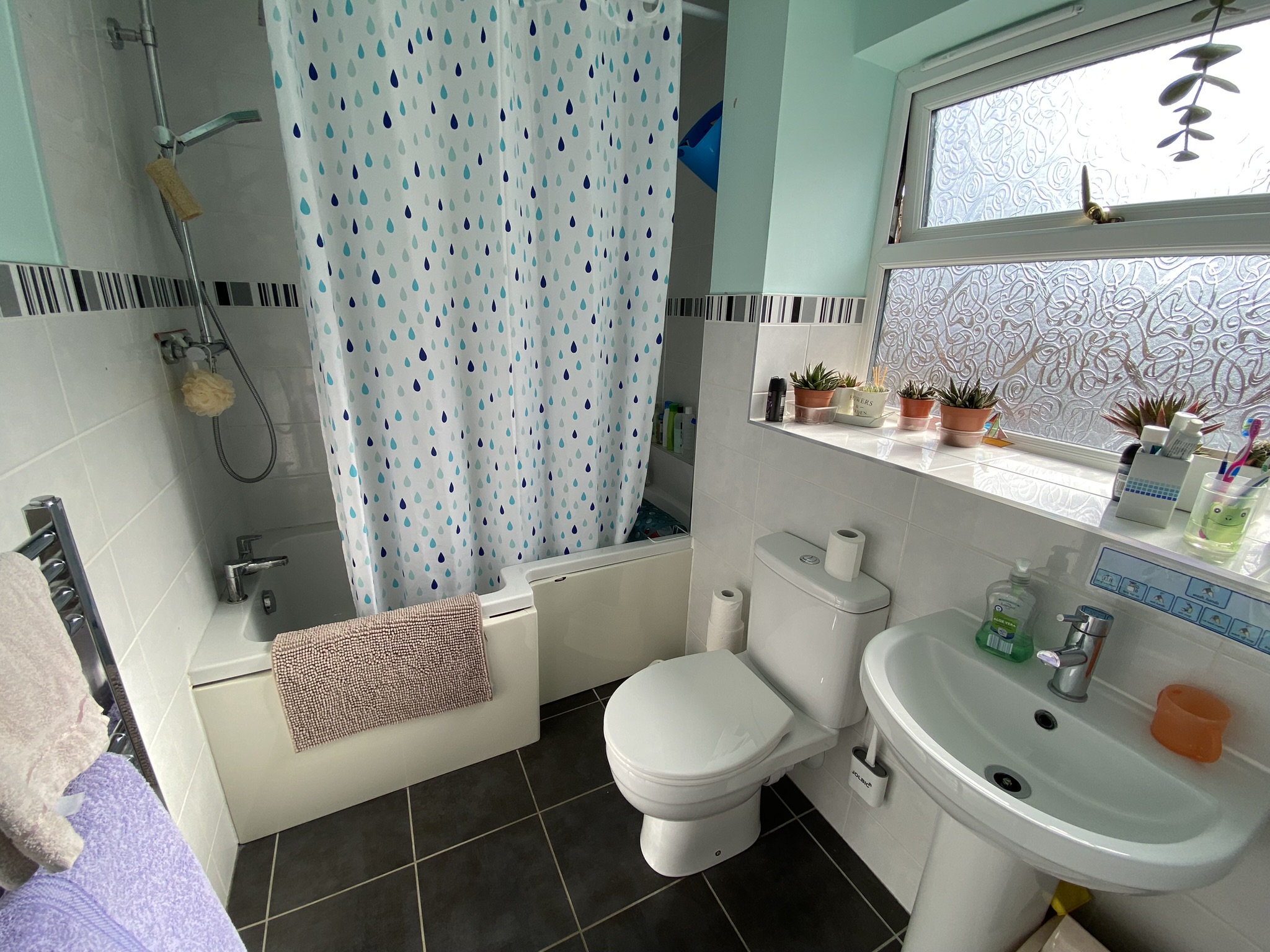 Donnerville Close, Wellington, Telford, TF1 - DB Roberts