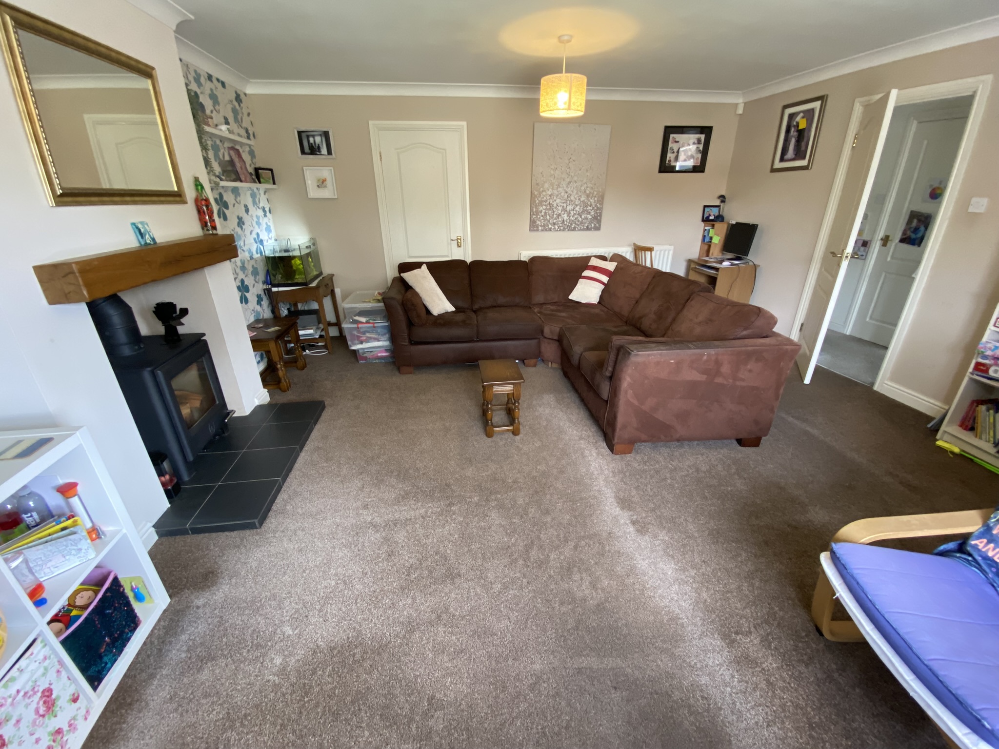 Donnerville Close, Wellington, Telford, TF1 - DB Roberts