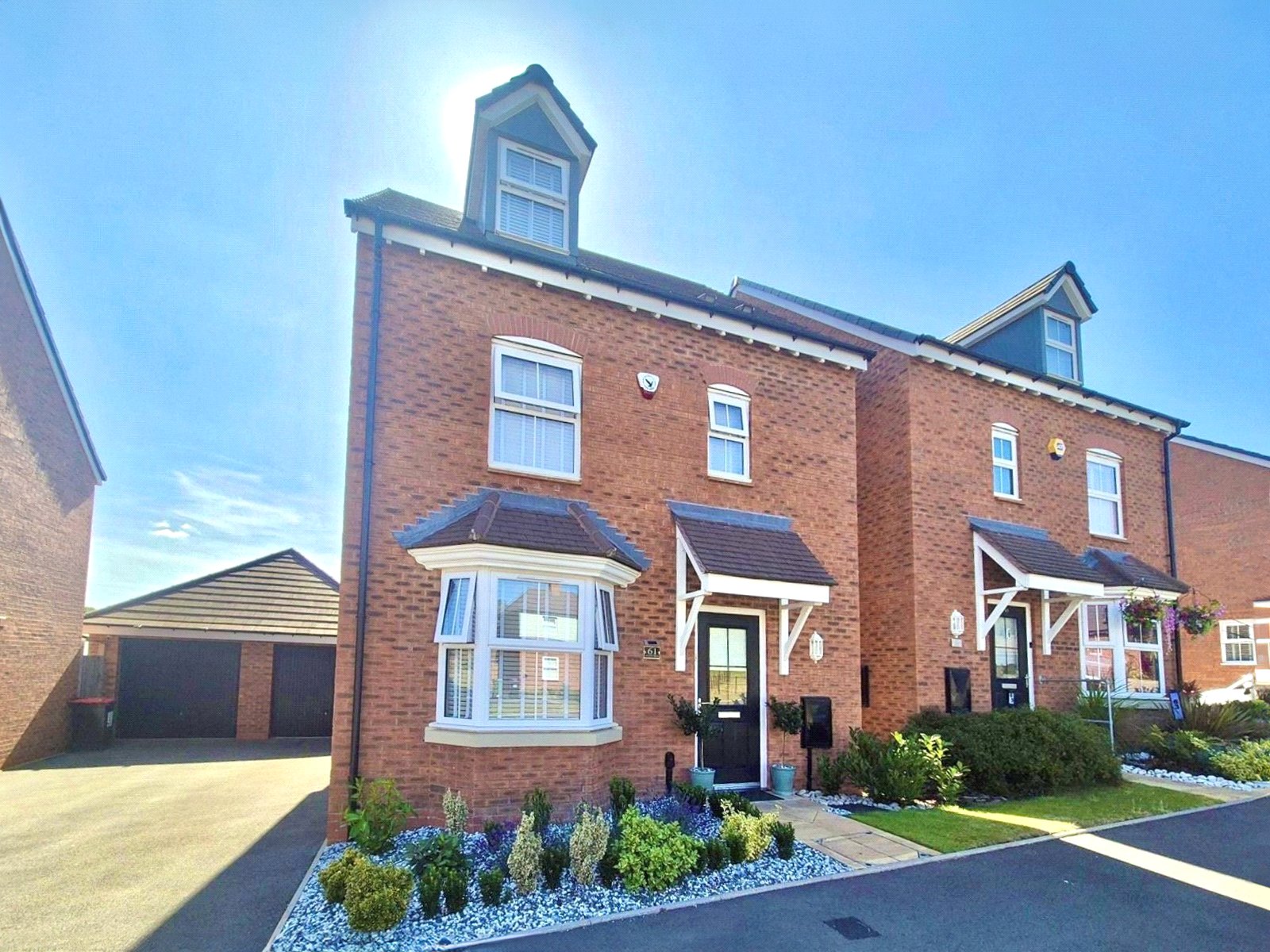 Jackson Drive, Doseley, Telford, TF4 - DB Roberts