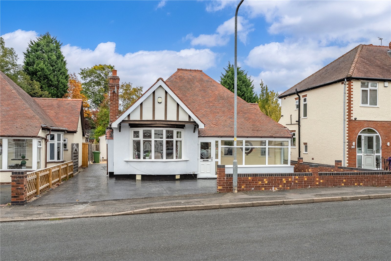 Windsor Avenue, Penn, Wolverhampton, WV4 - DB Roberts