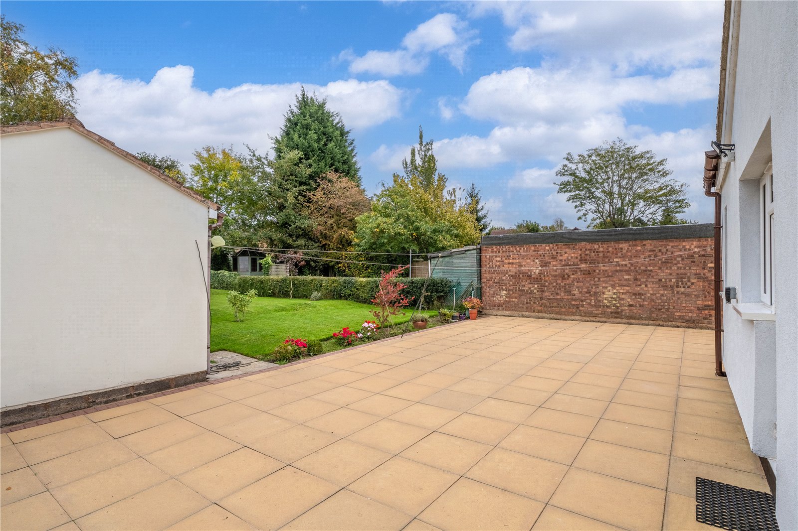 Windsor Avenue, Penn, Wolverhampton, WV4 - DB Roberts