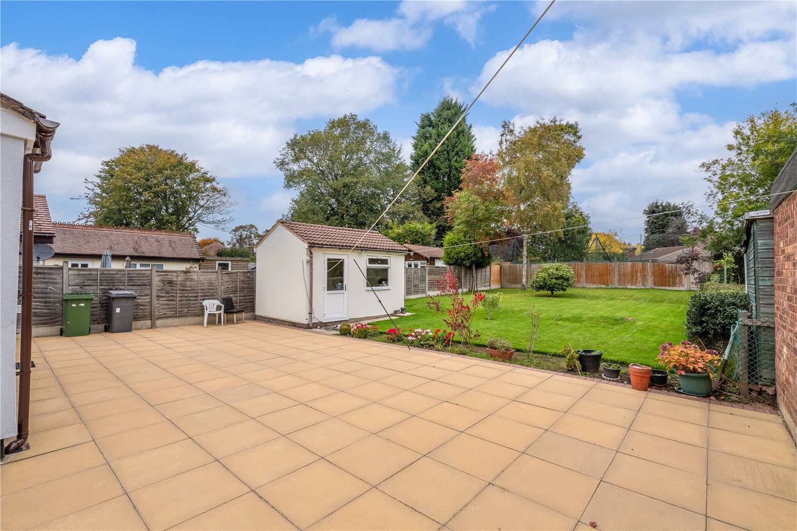 Windsor Avenue, Penn, Wolverhampton, WV4 - DB Roberts