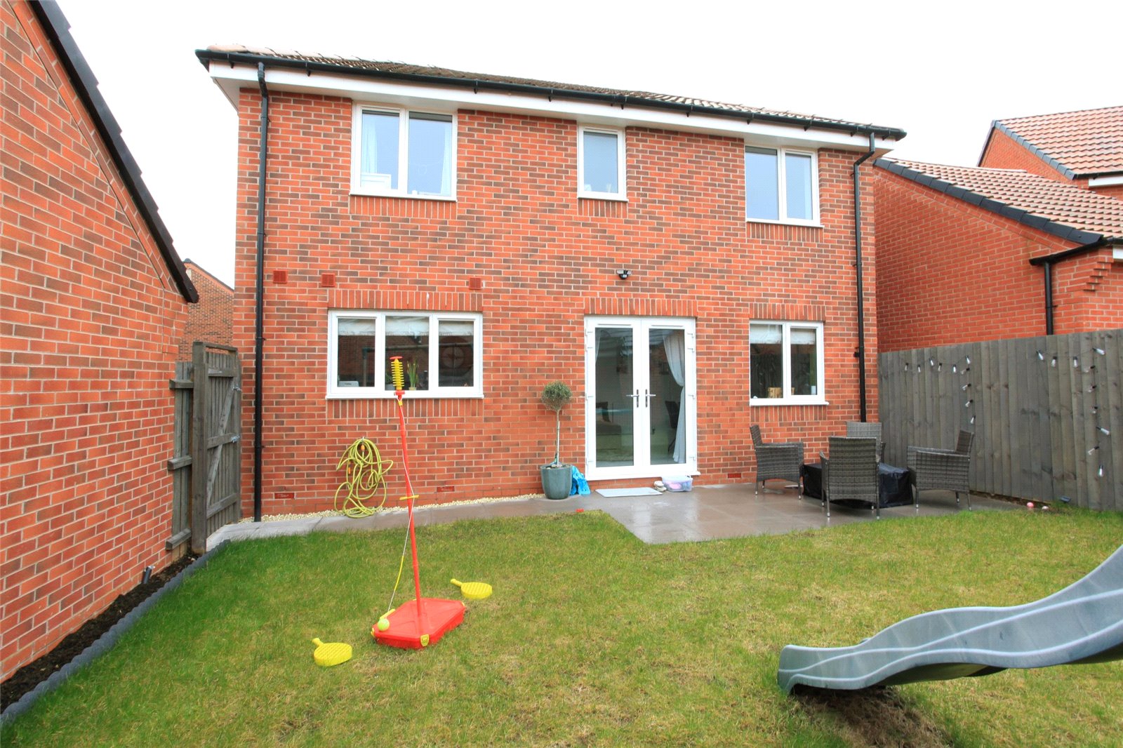 Green Crescent, Off Oteley Road, Shrewsbury, SY2 - DB Roberts