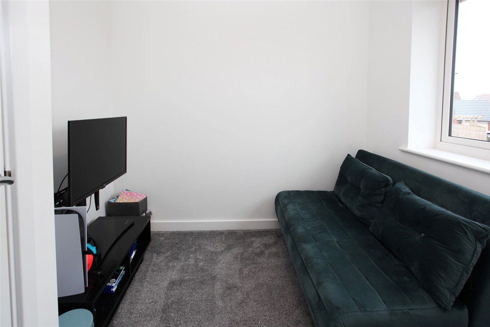 Green Crescent, Off Oteley Road, Shrewsbury, SY2 - DB Roberts