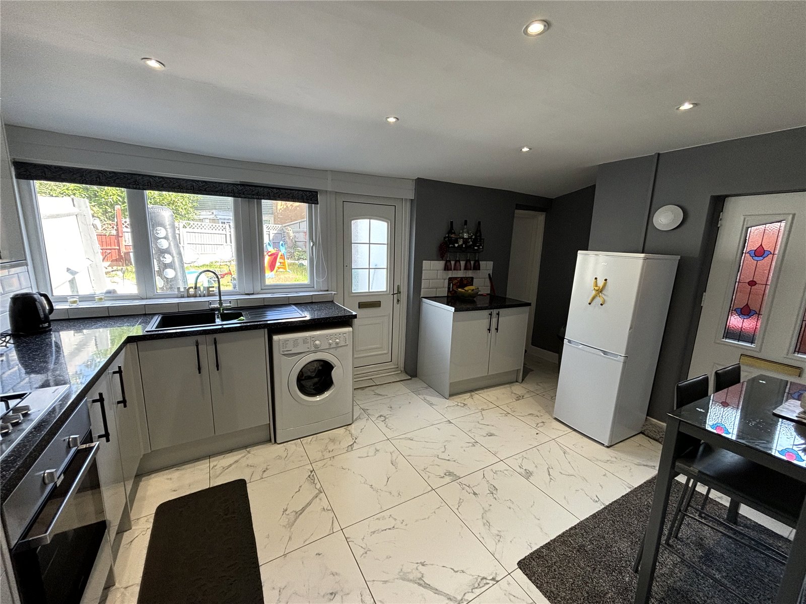 Springhill Crescent, Madeley, Telford, TF7 - DB Roberts