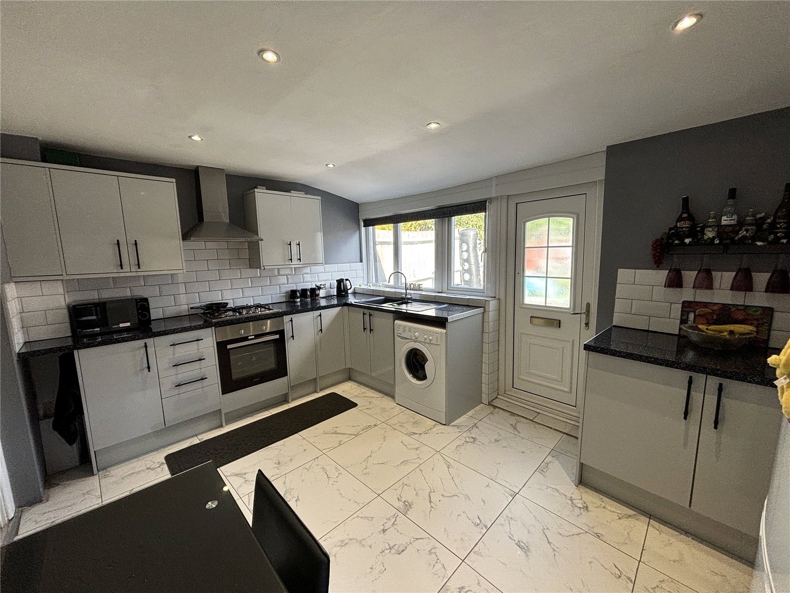 Springhill Crescent, Madeley, Telford, TF7 - DB Roberts