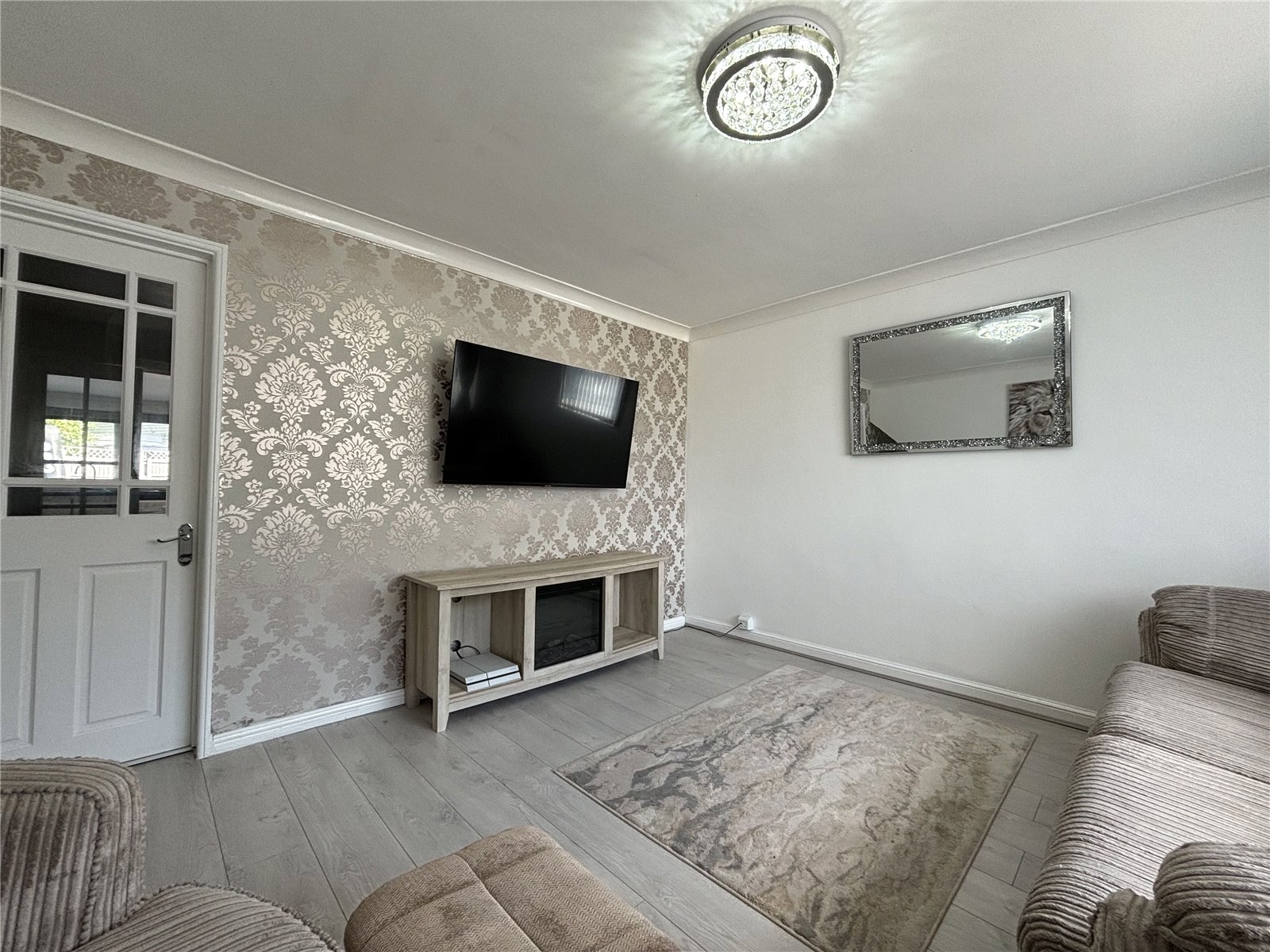 Springhill Crescent, Madeley, Telford, TF7 - DB Roberts