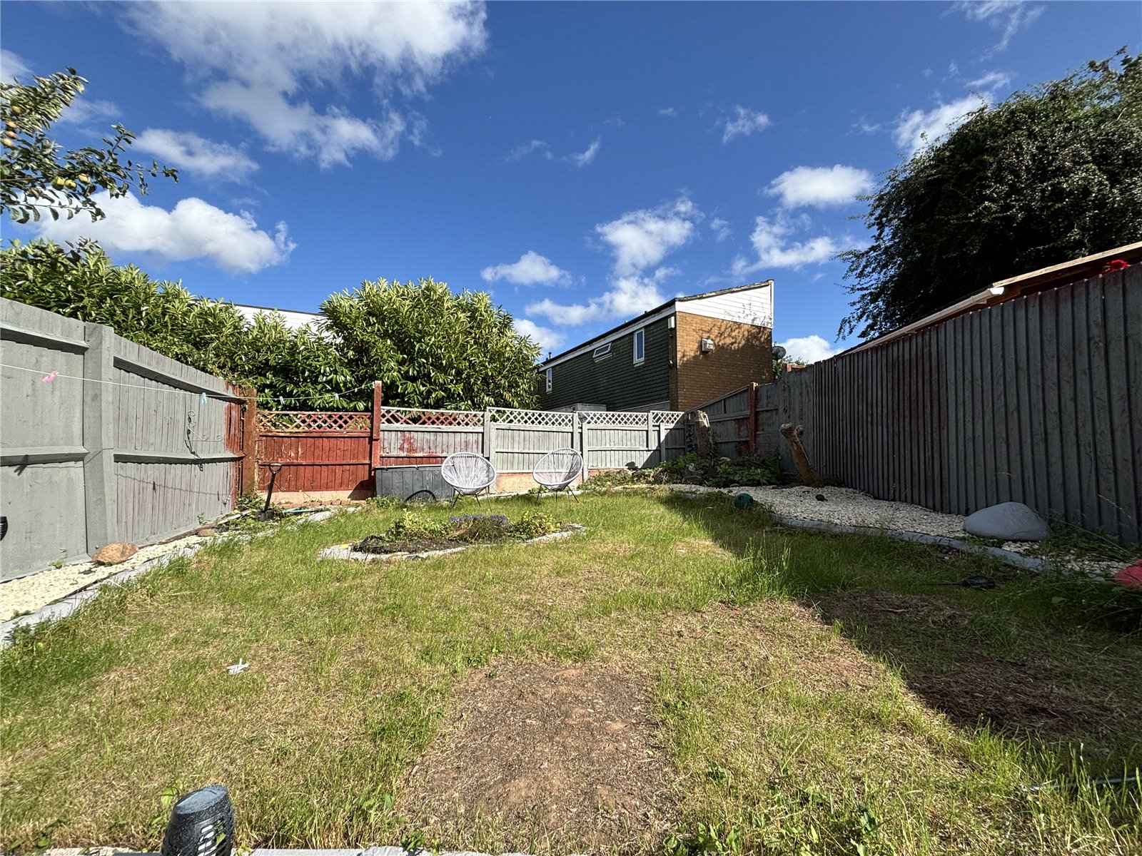 Springhill Crescent, Madeley, Telford, TF7 - DB Roberts