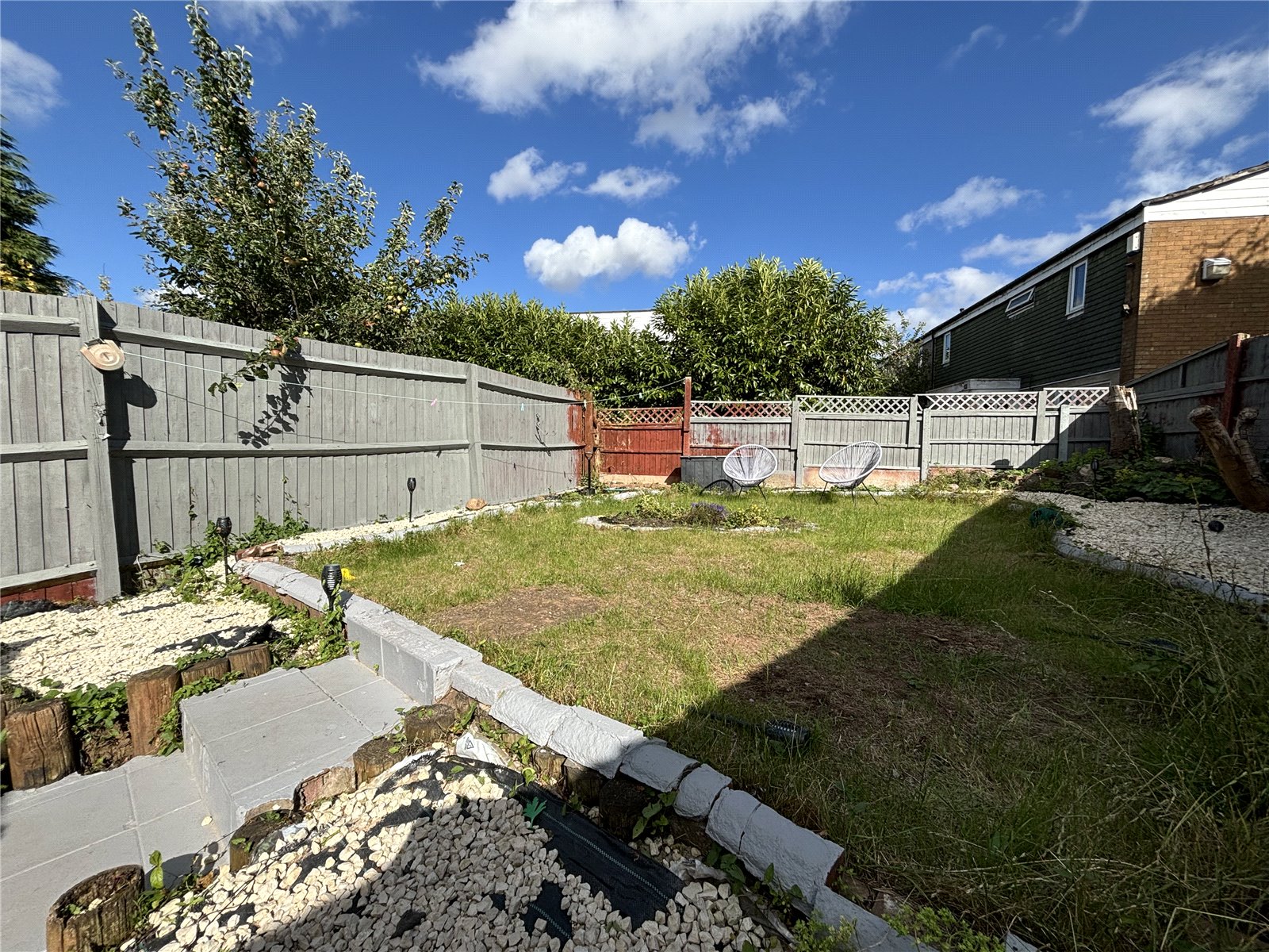 Springhill Crescent, Madeley, Telford, TF7 - DB Roberts