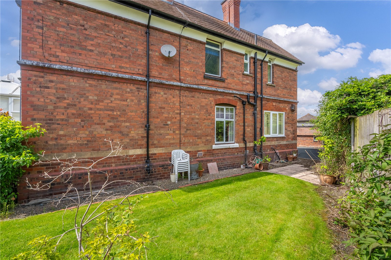 School Lane, Ketley, Telford, TF1 - DB Roberts