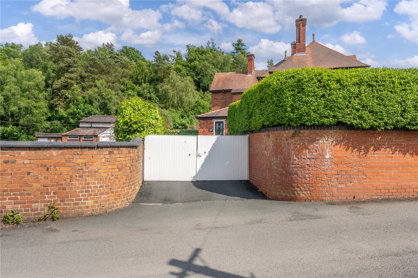 School Lane, Ketley, Telford, TF1 - DB Roberts