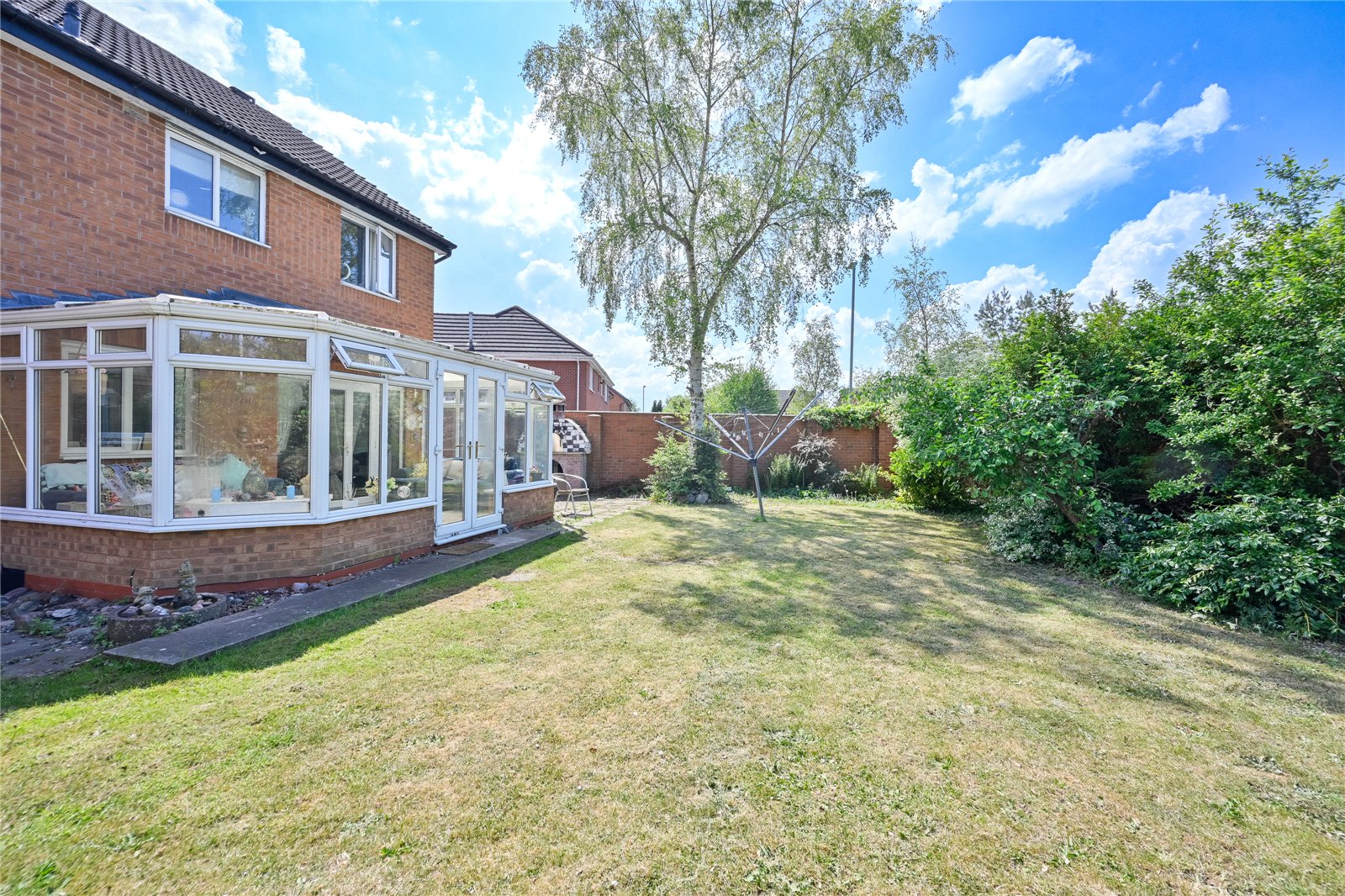Savoureuse Drive, Stafford, Staffordshire, ST17 - DB Roberts