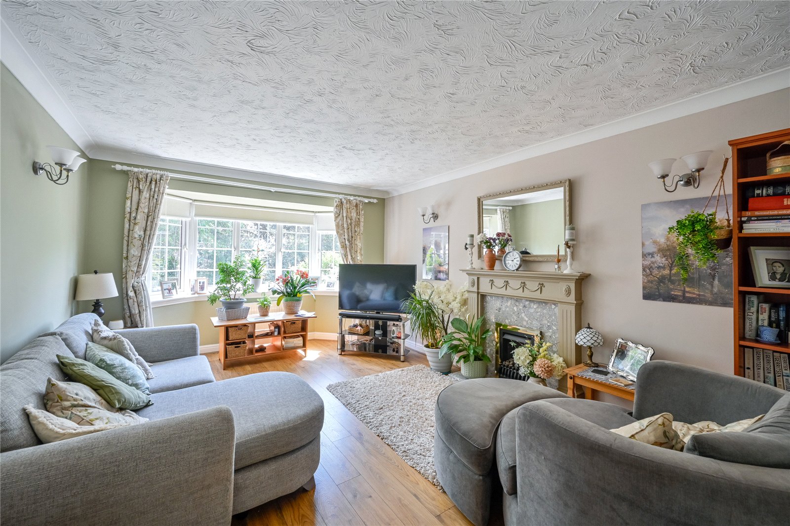 Savoureuse Drive, Stafford, Staffordshire, ST17 - DB Roberts