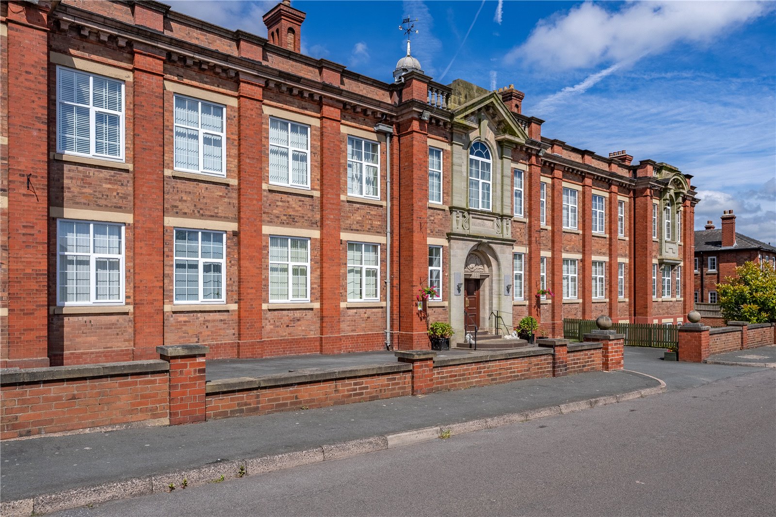 The Walker Apartments, Hartsbridge Road, Oakengates, TF2 - DB Roberts