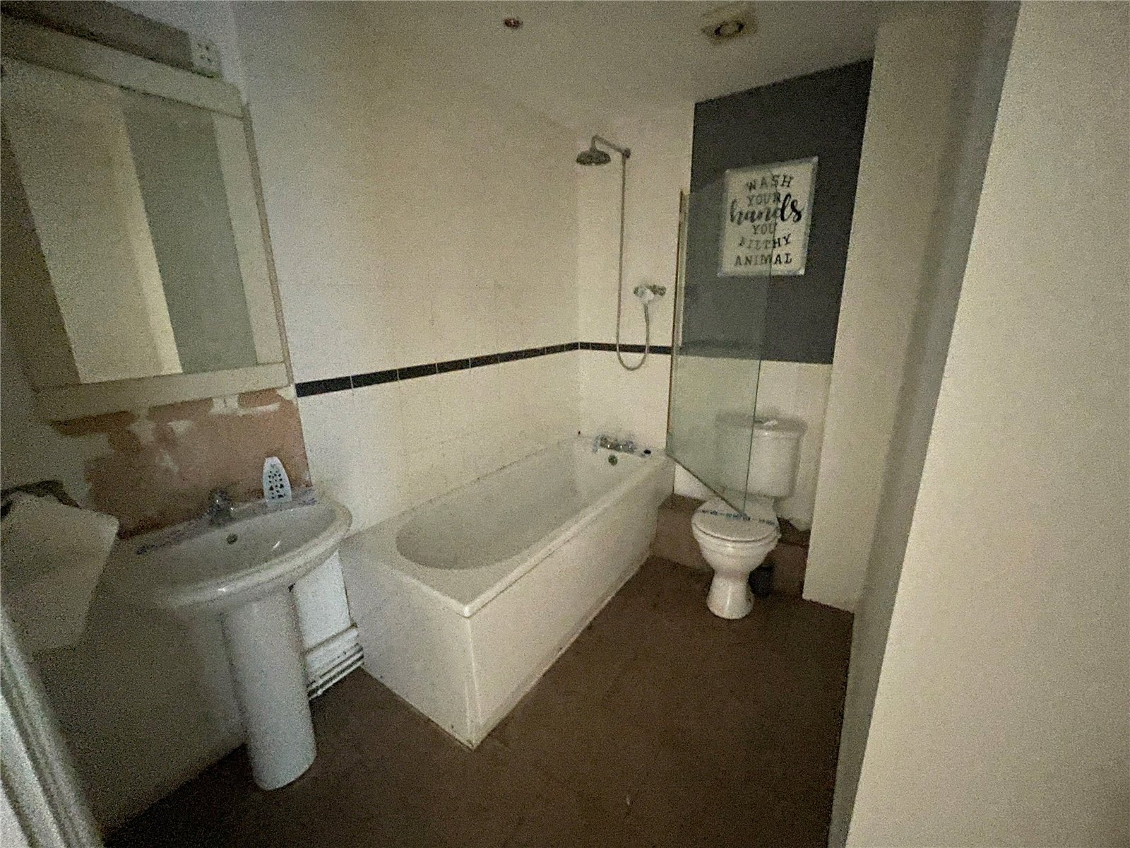 Essington Road, Willenhall, Walsall, WV12 - DB Roberts
