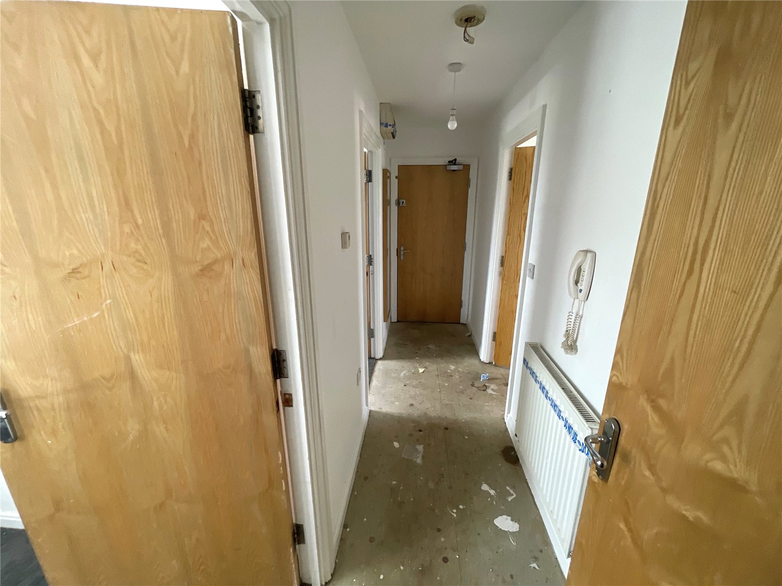 Essington Road, Willenhall, Walsall, WV12 - DB Roberts