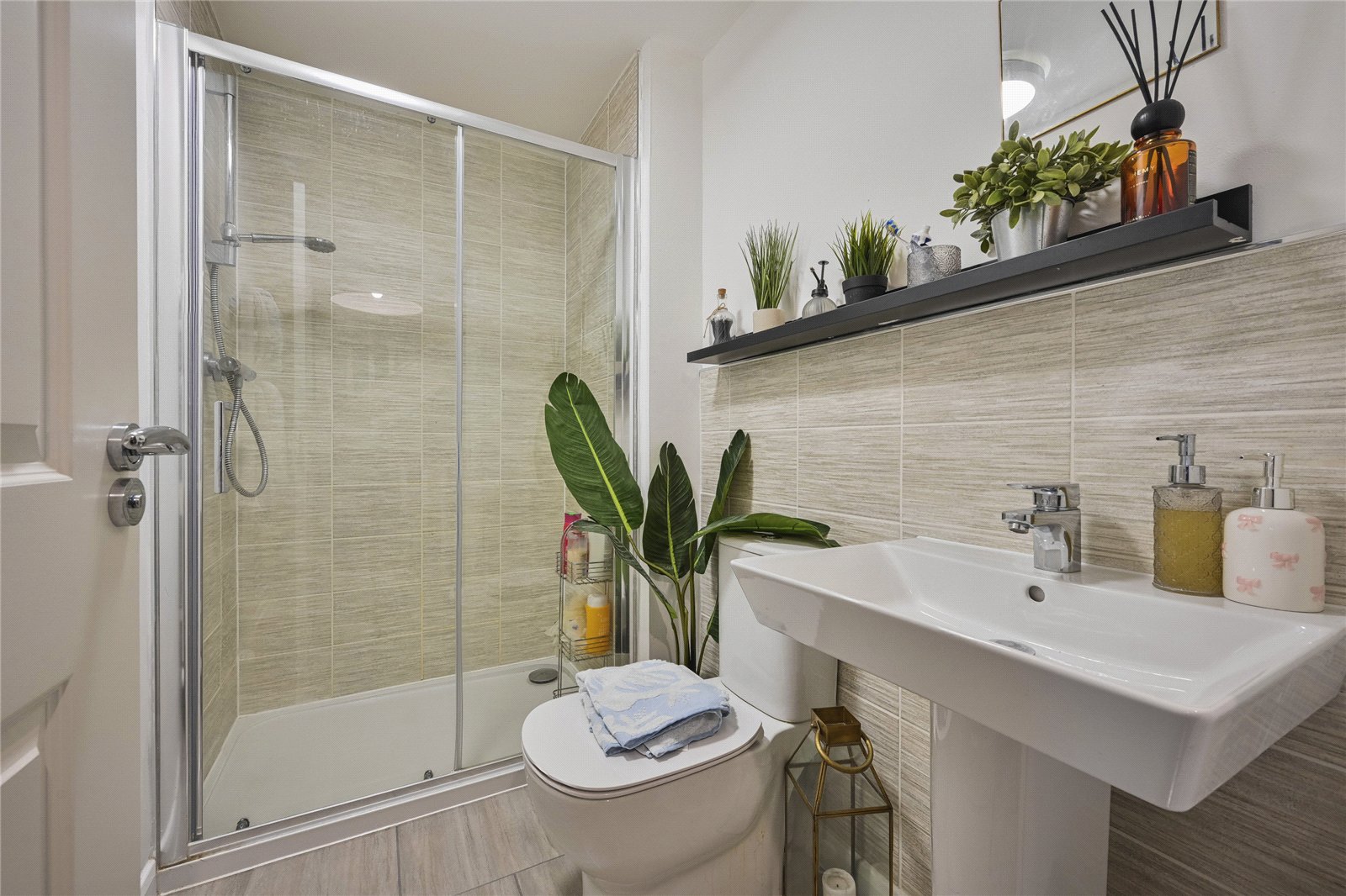 Avondale Circle, Stafford, Staffordshire, ST18 - DB Roberts