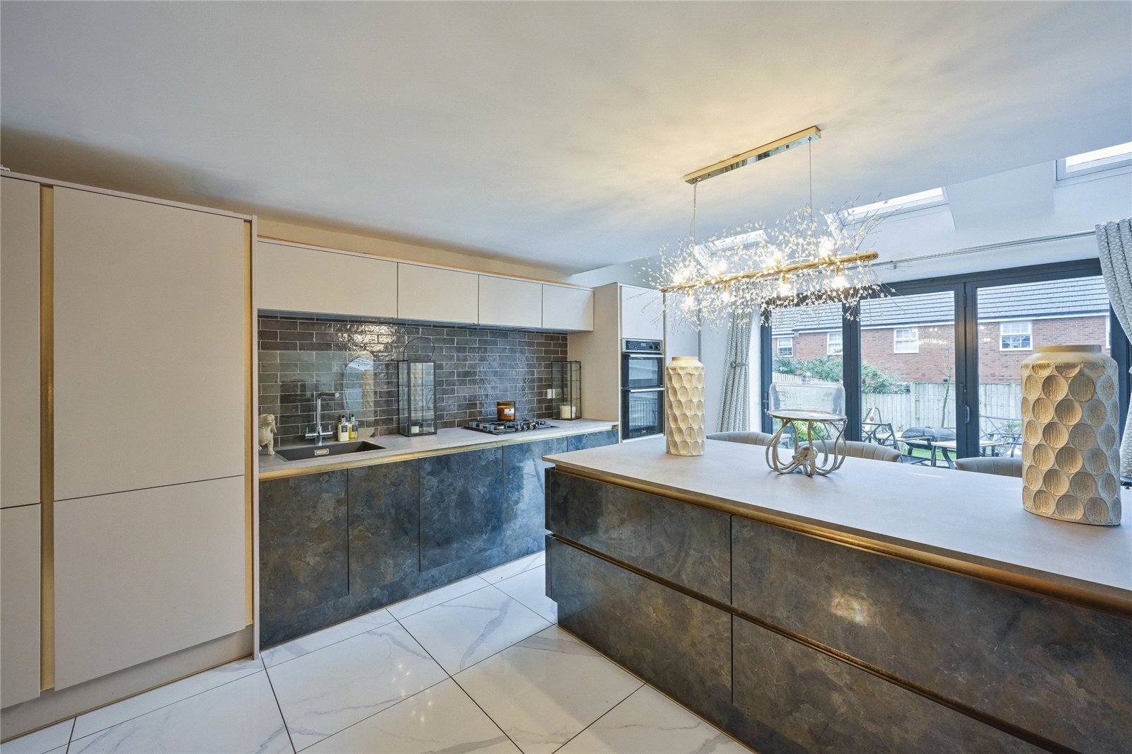 Avondale Circle, Stafford, Staffordshire, ST18 - DB Roberts