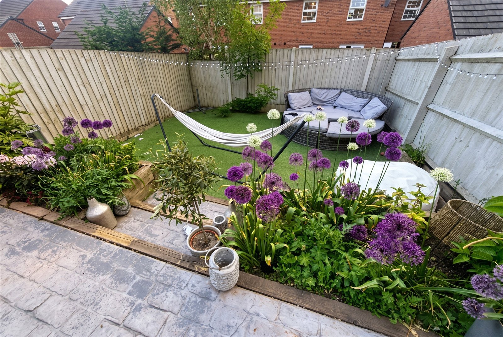 Avondale Circle, Stafford, Staffordshire, ST18 - DB Roberts