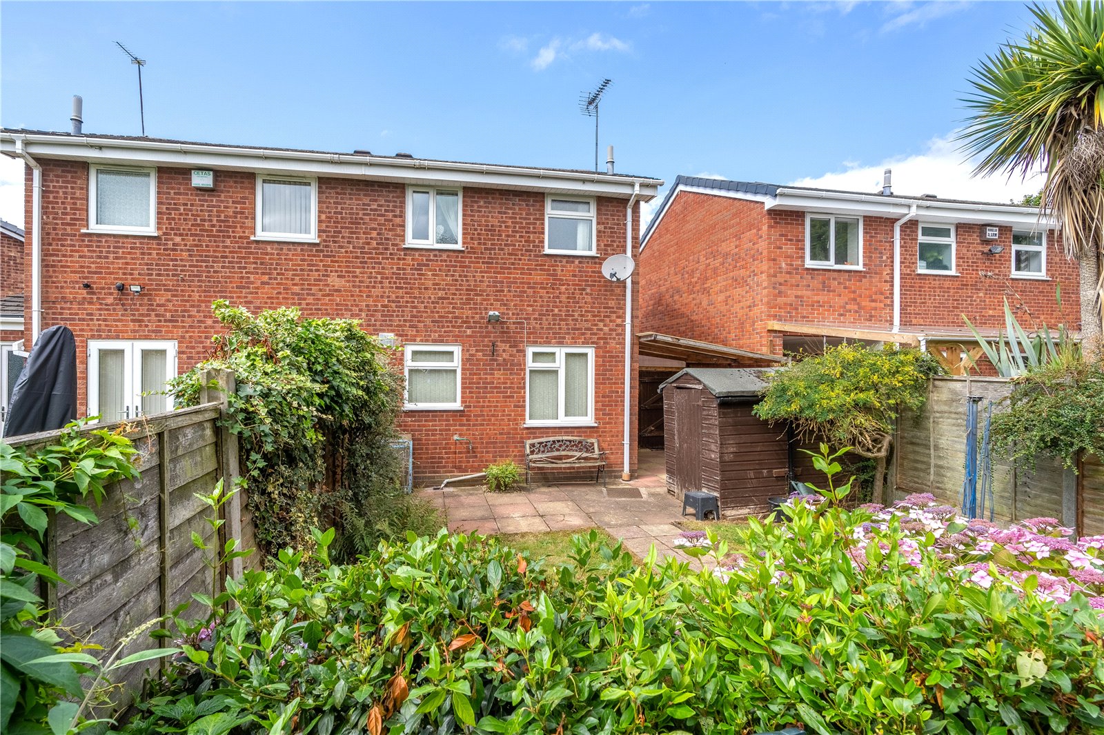 Speedwell Gardens, Featherstone, Wolverhampton, WV10 - DB Roberts