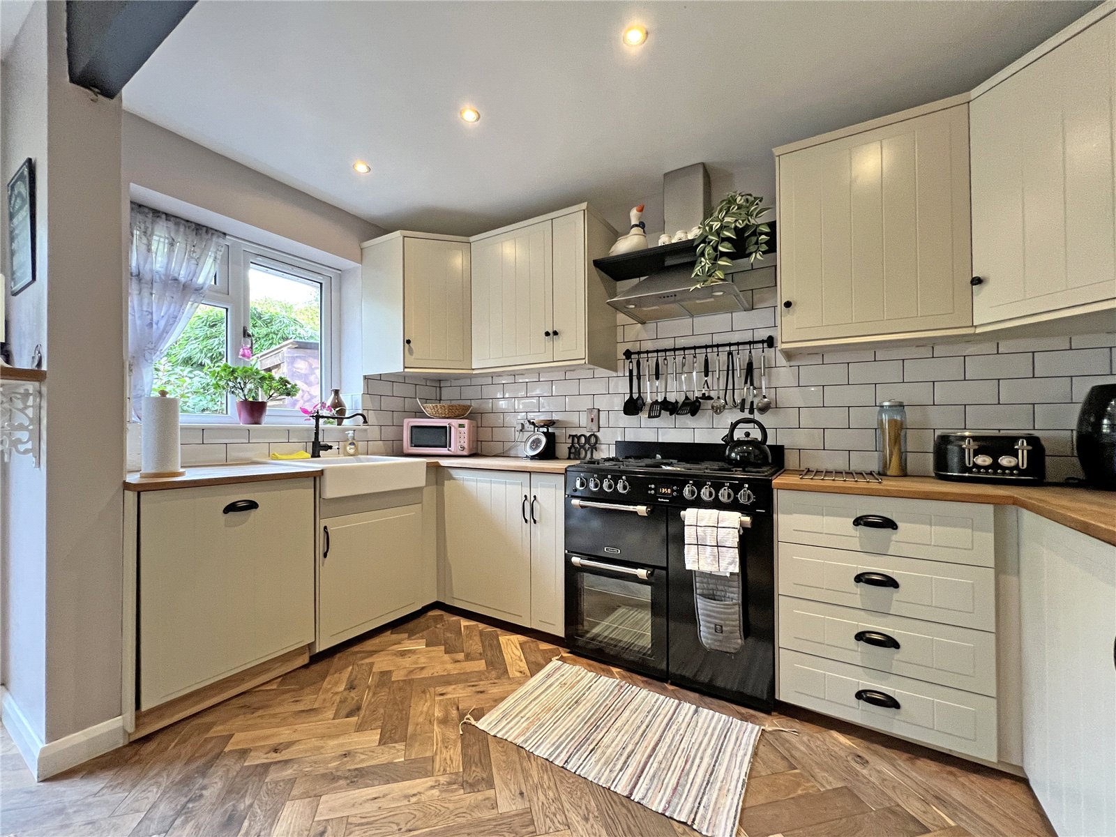 Hadley Park Road, Leegomery, Telford, TF1 - DB Roberts