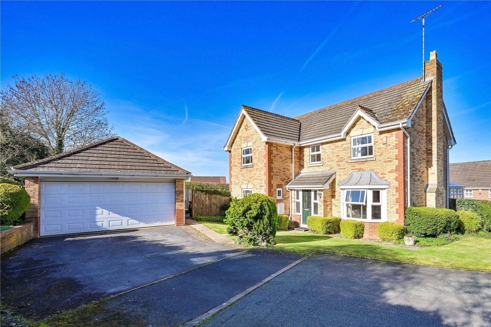 Swan Close, Stafford, Staffordshire, ST16 - DB Roberts