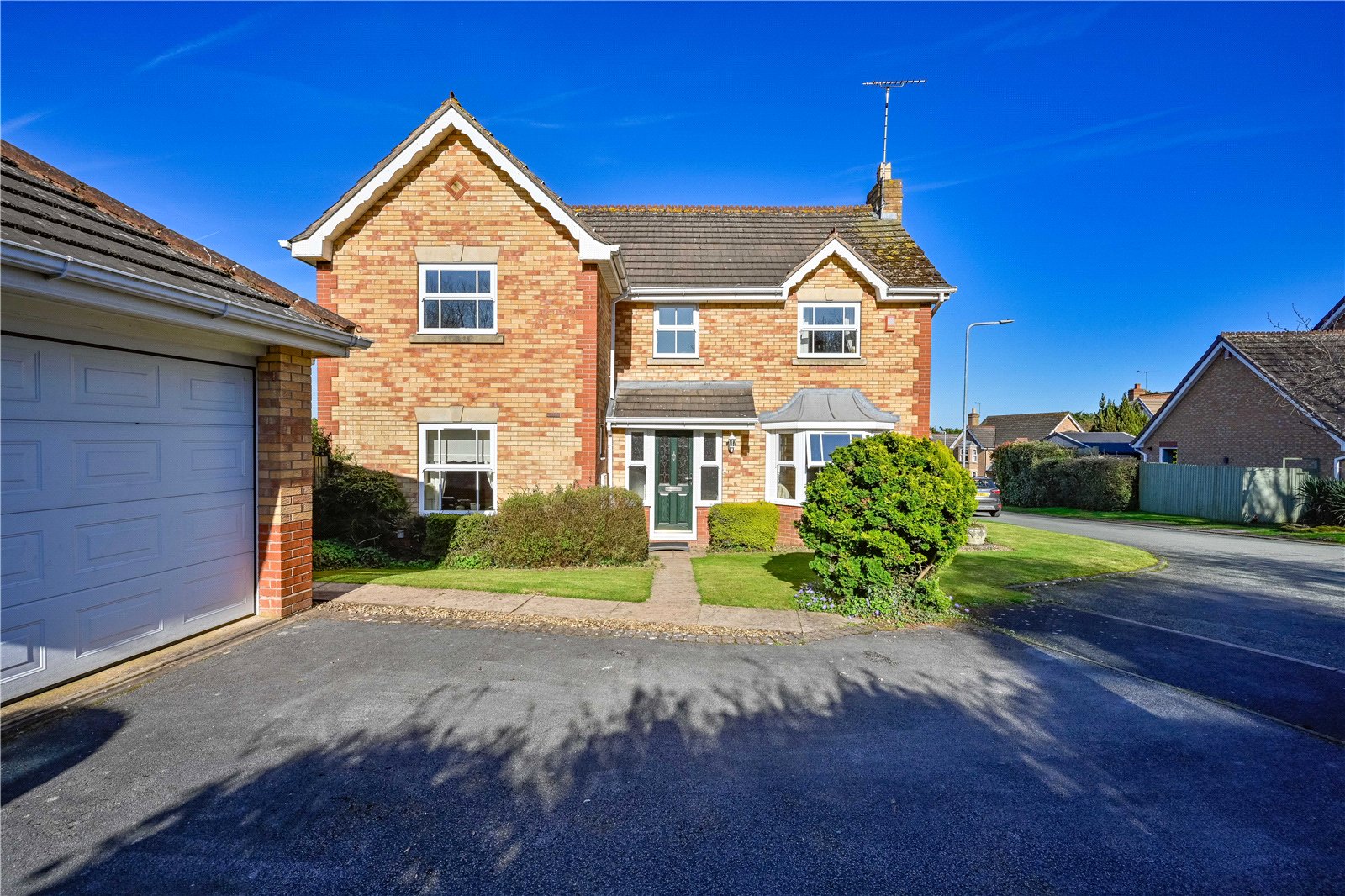 Swan Close, Stafford, Staffordshire, ST16 - DB Roberts