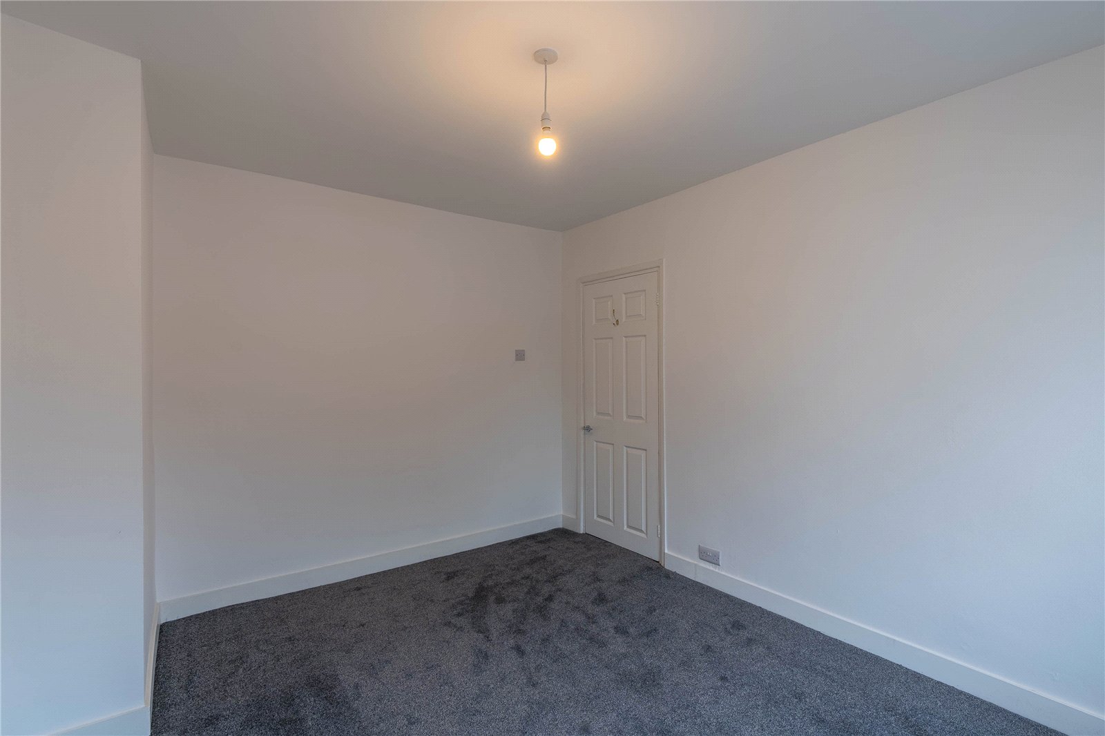 Ambrose Close, Willenhall, West Midlands, WV13 - DB Roberts