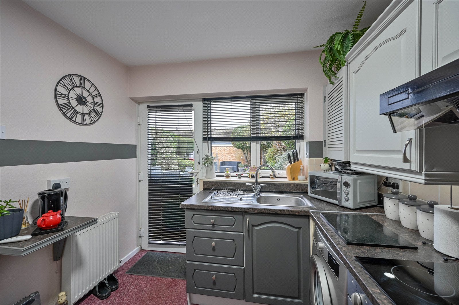 Highfield Road, Hixon, Stafford, ST18 - DB Roberts