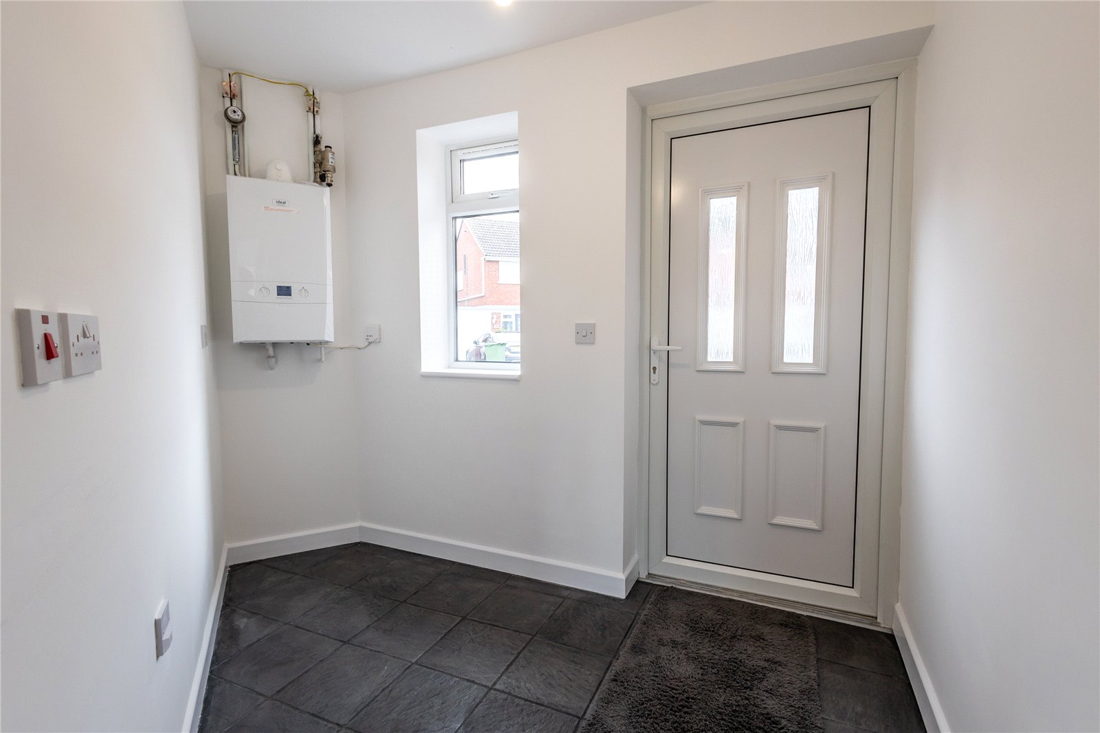 Broomfield Road, Admaston, Telford, TF5 - DB Roberts