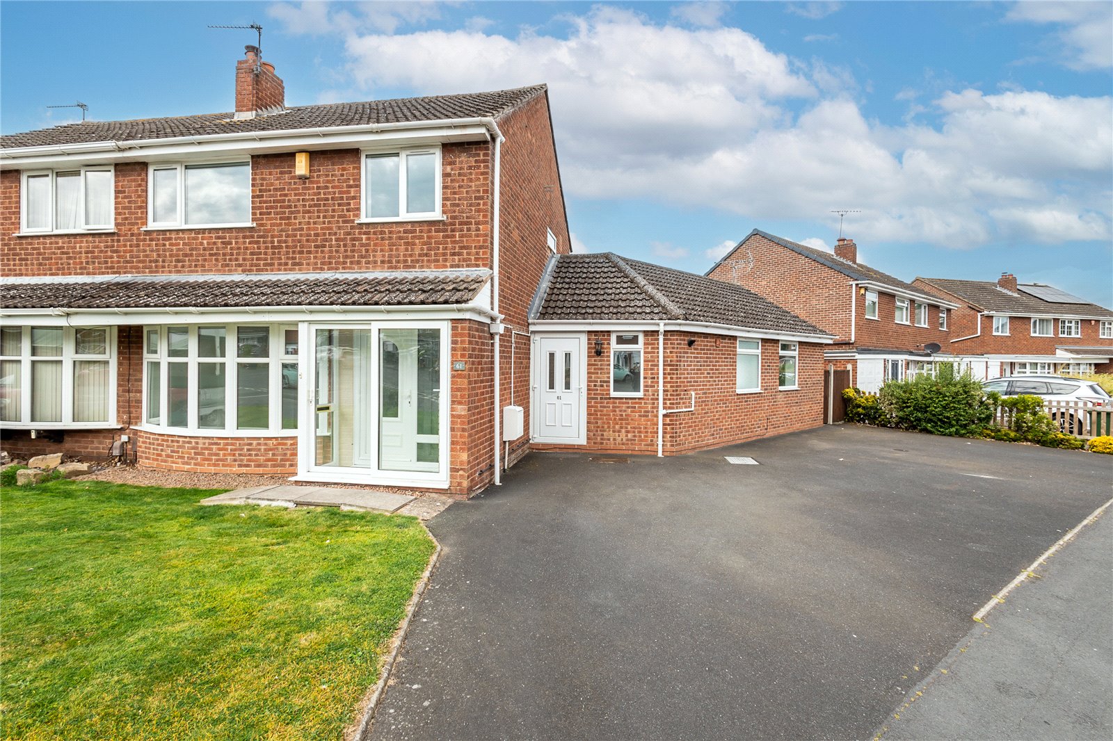 Broomfield Road, Admaston, Telford, TF5 - DB Roberts