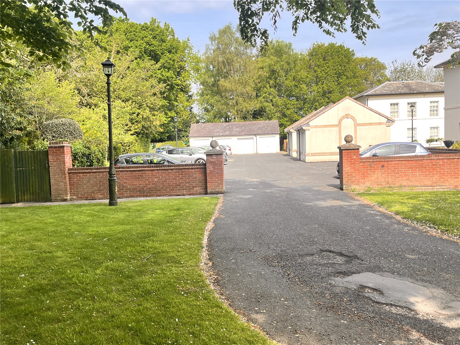 Holyhead Road, Bicton, Shrewsbury, SY3 - DB Roberts