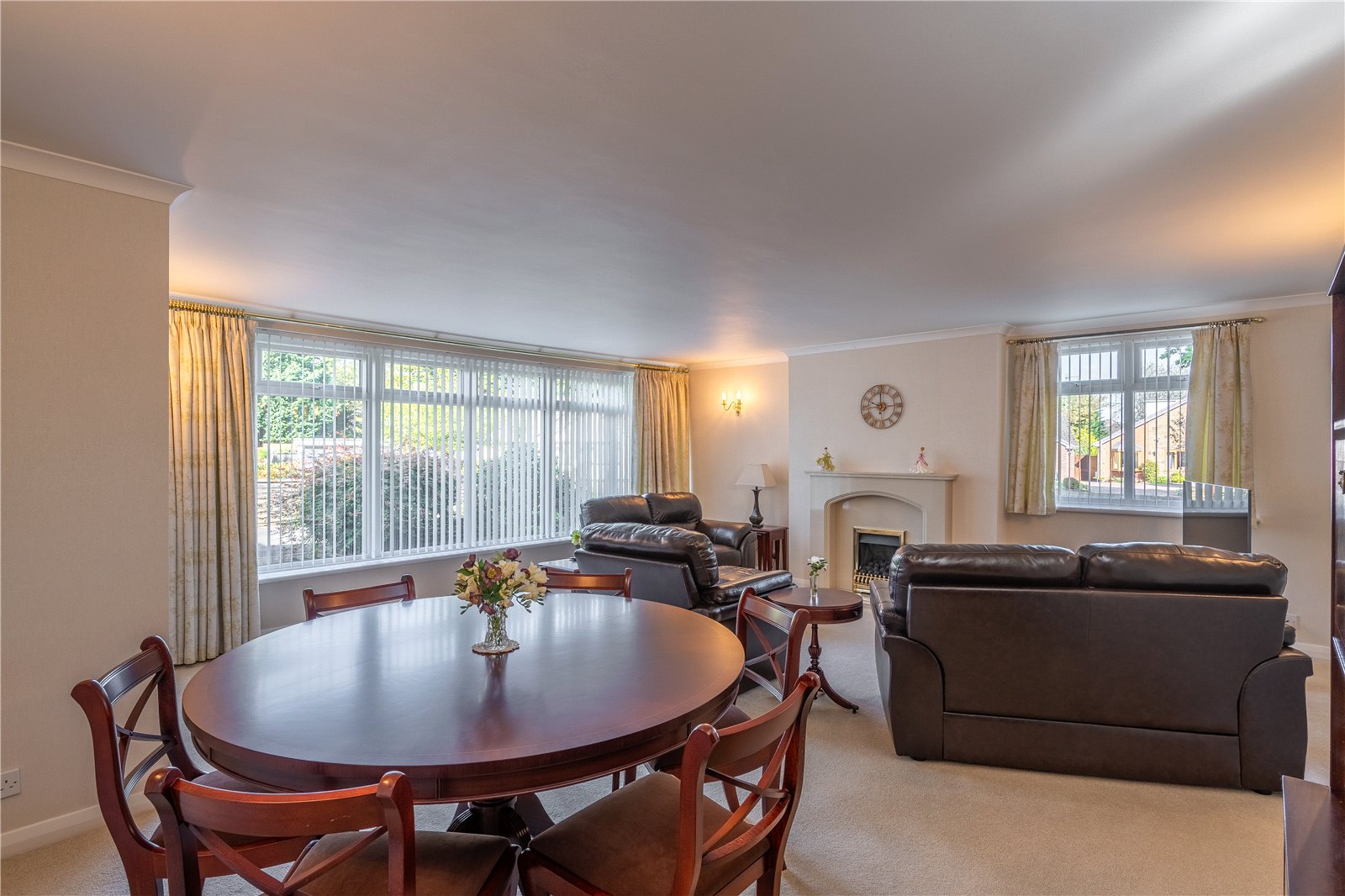 Flat 1 Horsehills House, 2 Horsehills Drive, Wolverhampton, WV3 - DB Roberts