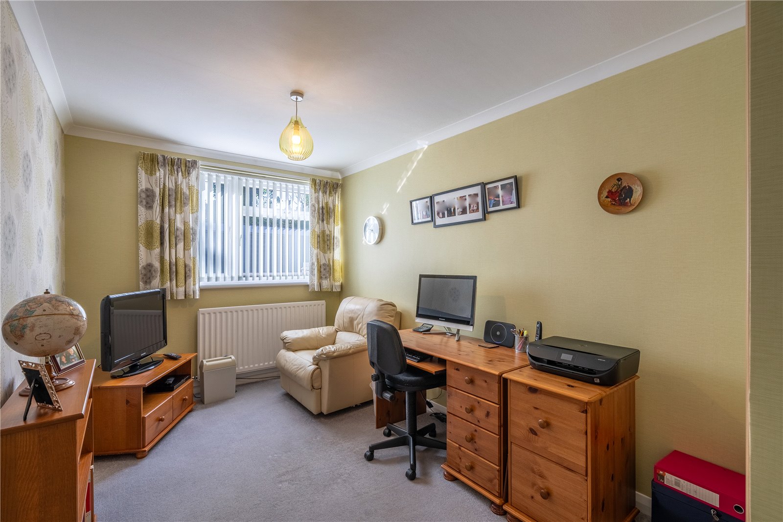 Flat 1 Horsehills House, 2 Horsehills Drive, Wolverhampton, WV3 - DB Roberts