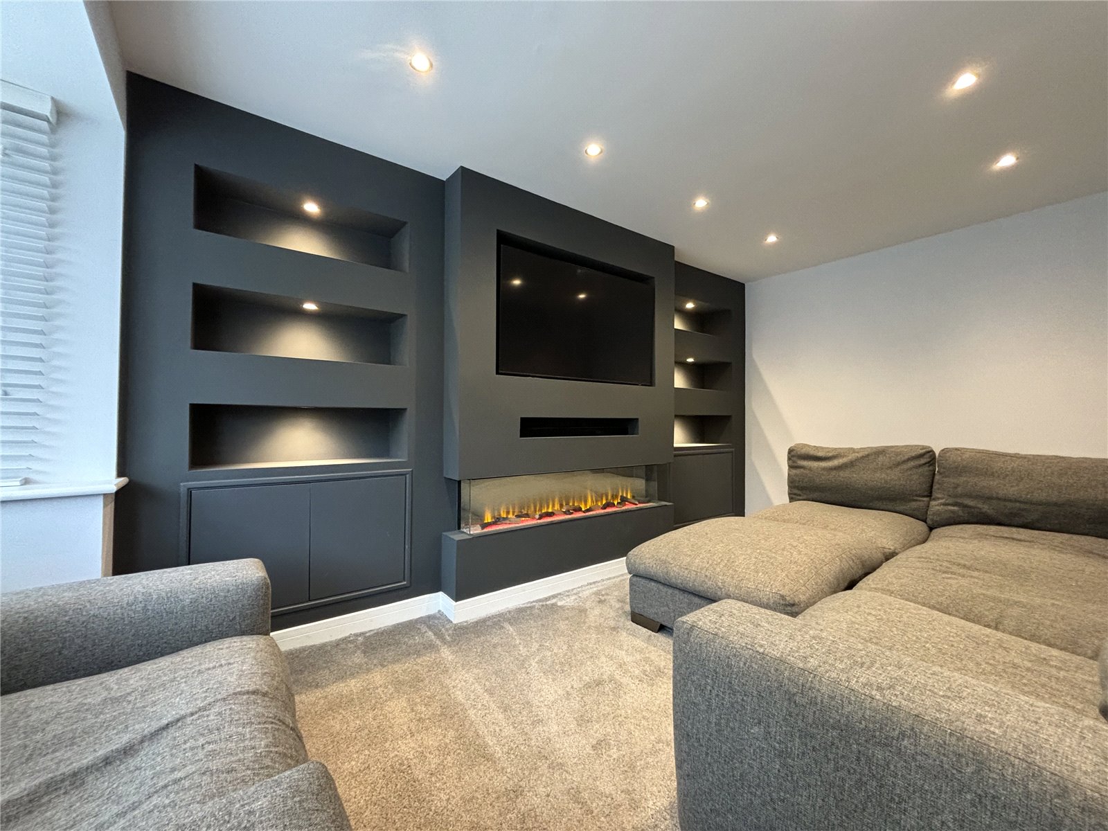 Warwick Way, Leegomery, Telford, TF1 - DB Roberts