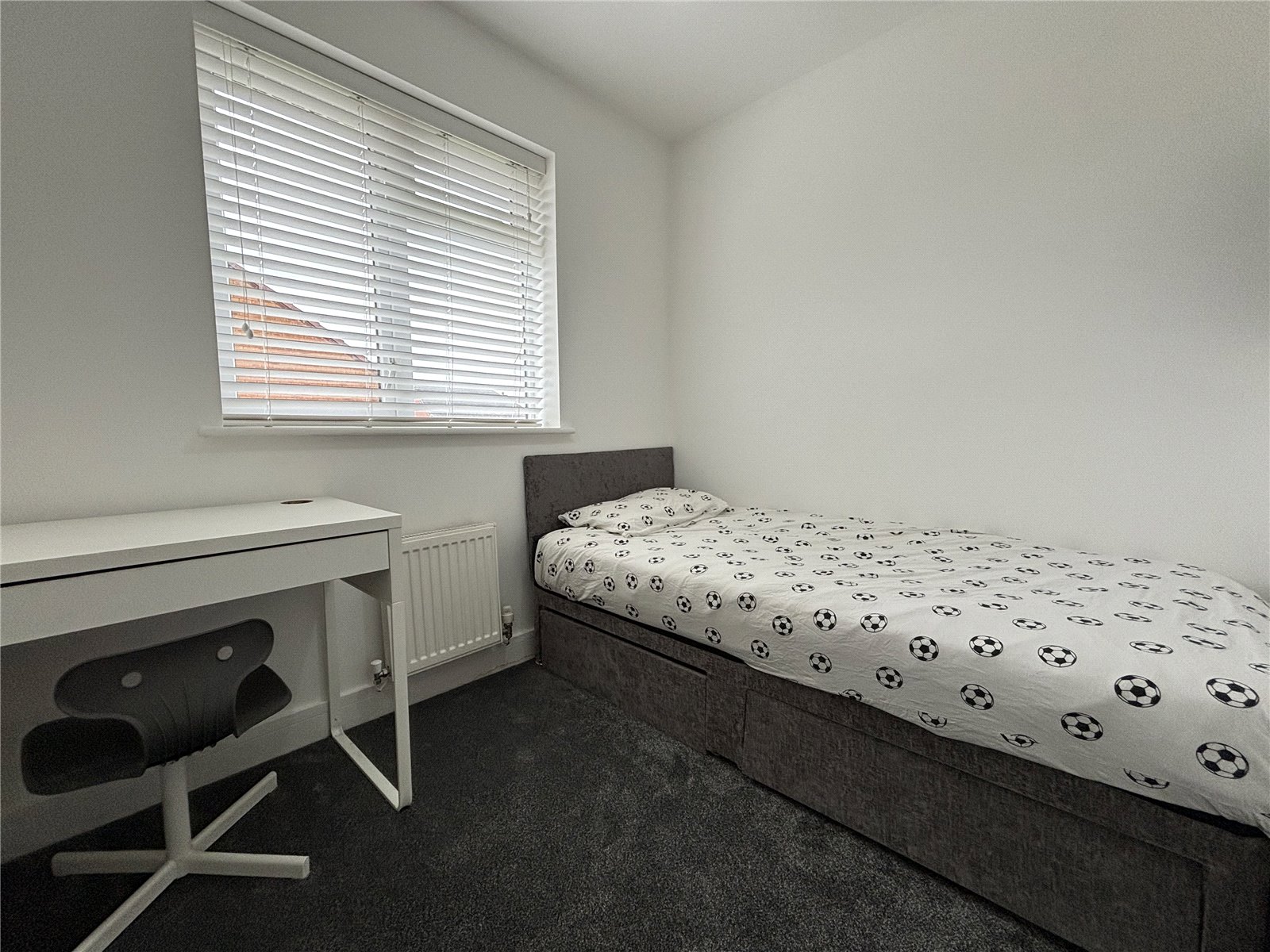 Warwick Way, Leegomery, Telford, TF1 - DB Roberts