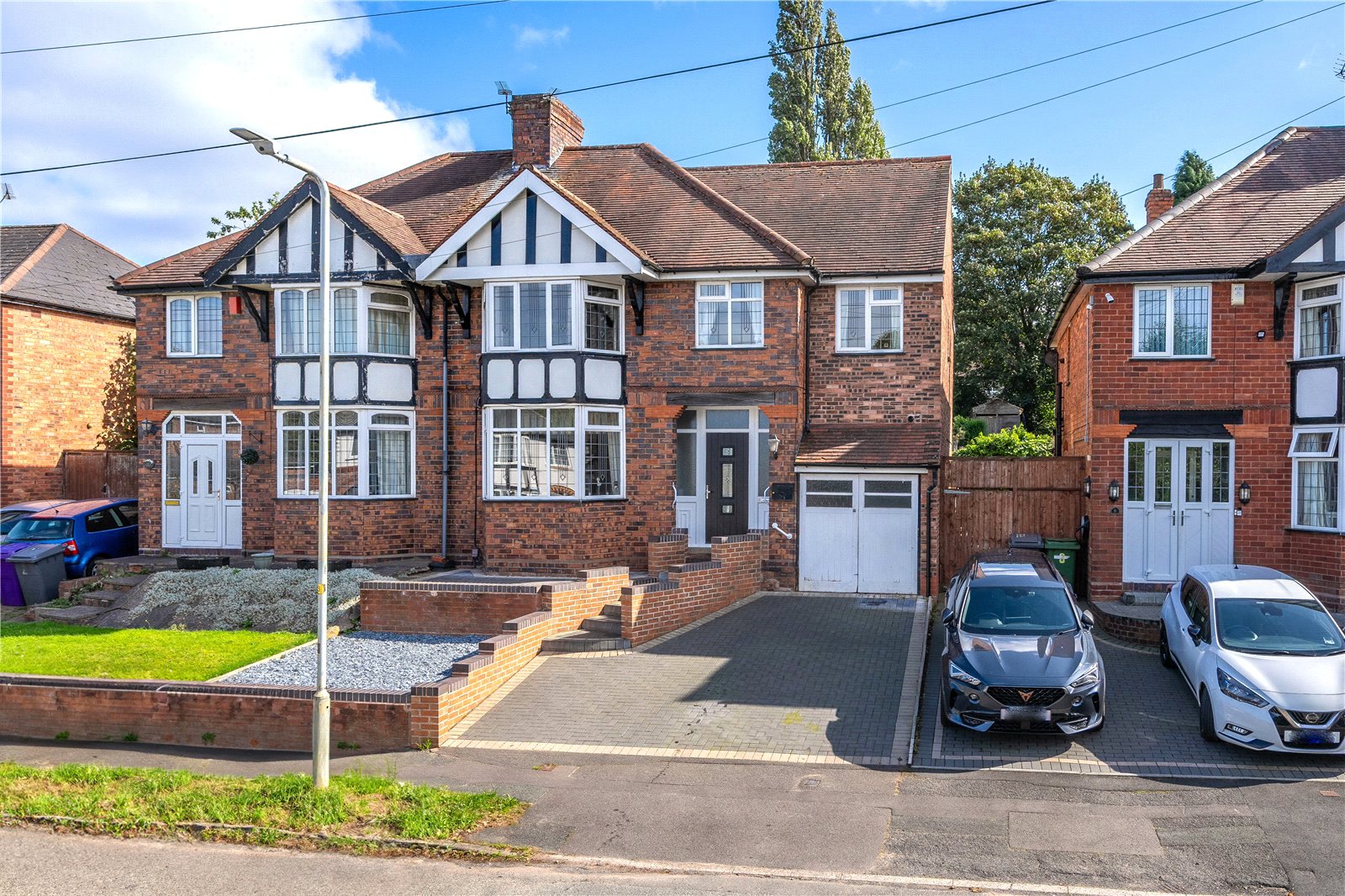 Lytton Avenue, Penn, Wolverhampton, WV4 - DB Roberts