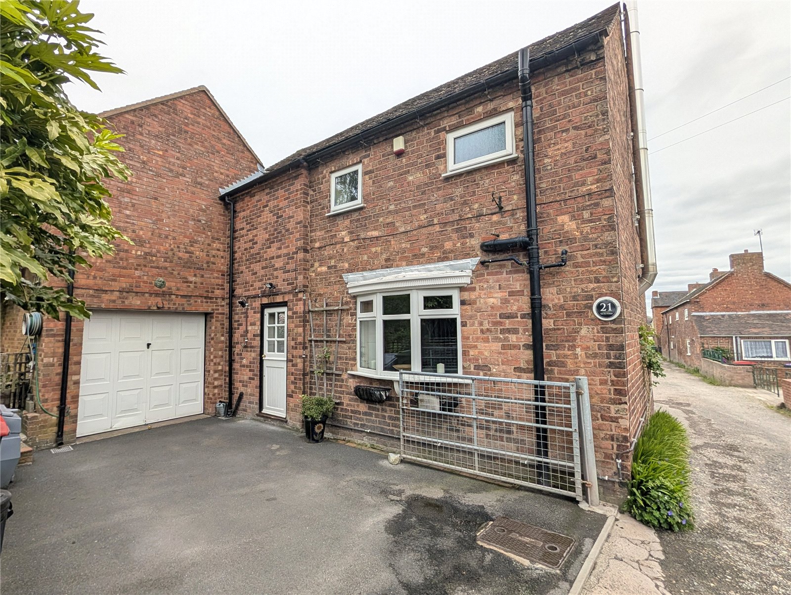 Newtown, Dawley, Telford, TF4 - DB Roberts