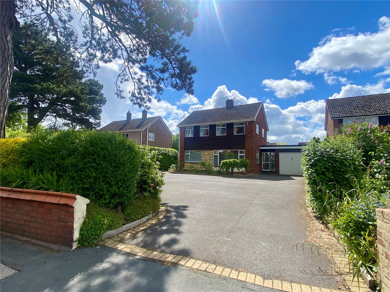 Albert Road, Wellington, Telford, TF1 - DB Roberts