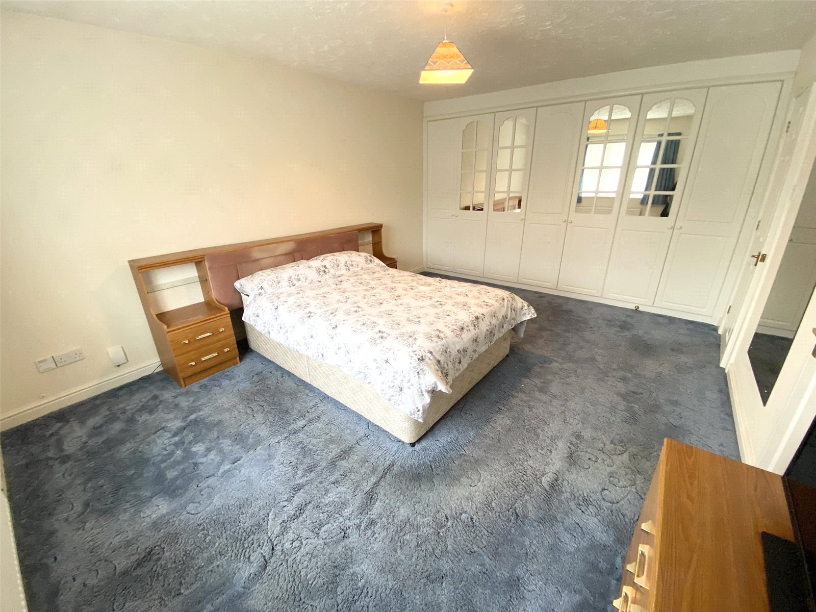 Westcroft Walk, Priorslee, Telford, TF2 - DB Roberts