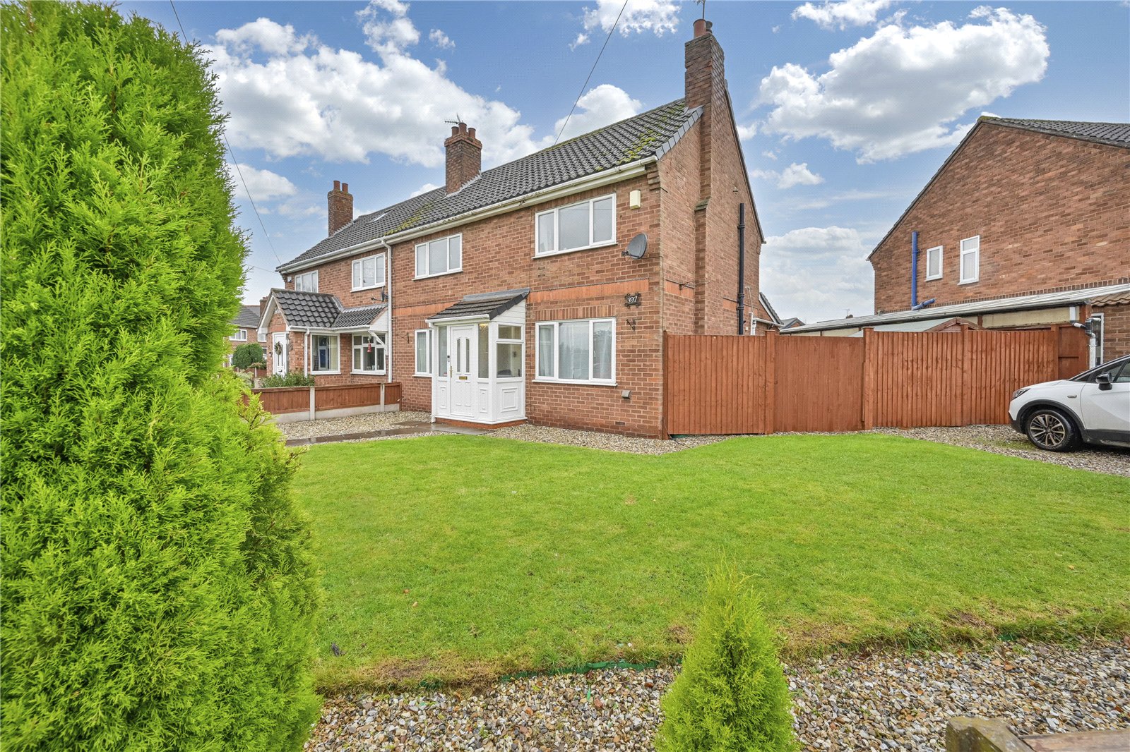 Stone Road, Trinity Fields, Stafford, ST16 - DB Roberts