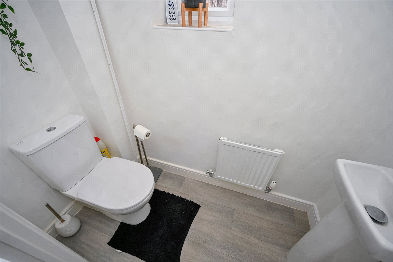 Middleham Avenue, Castlefields, Stafford, ST16 - DB Roberts