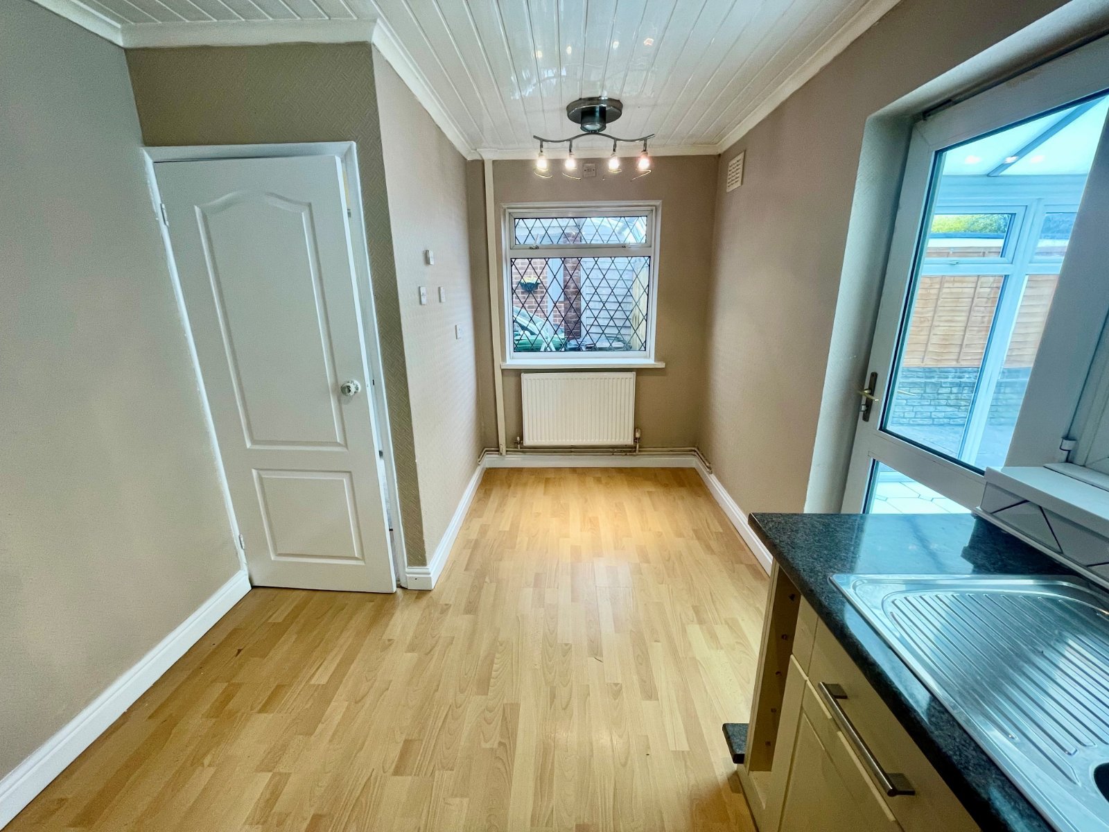 Helming Drive, Wolverhampton, West Midlands, WV1 - DB Roberts
