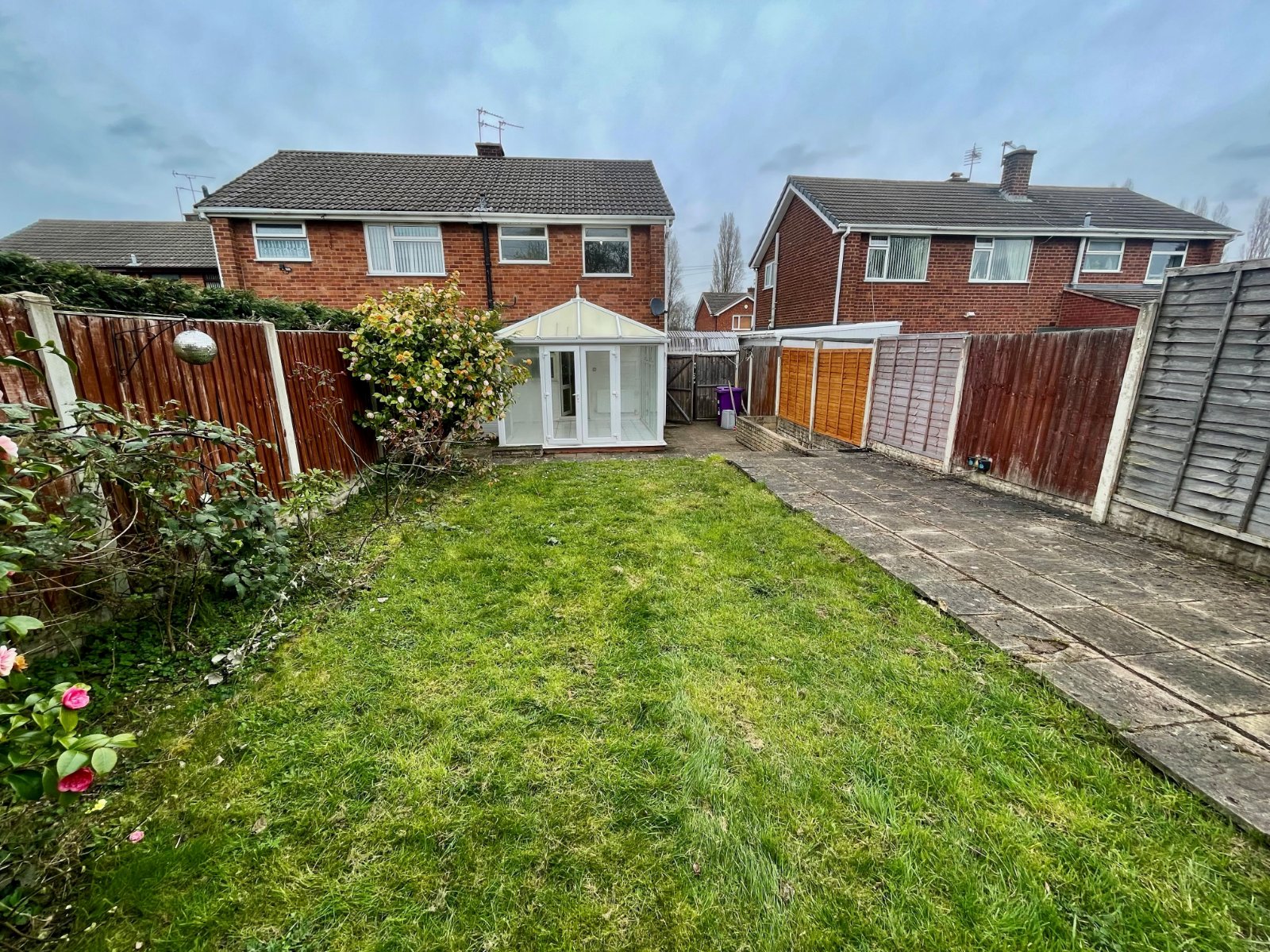 Helming Drive, Wolverhampton, West Midlands, WV1 - DB Roberts