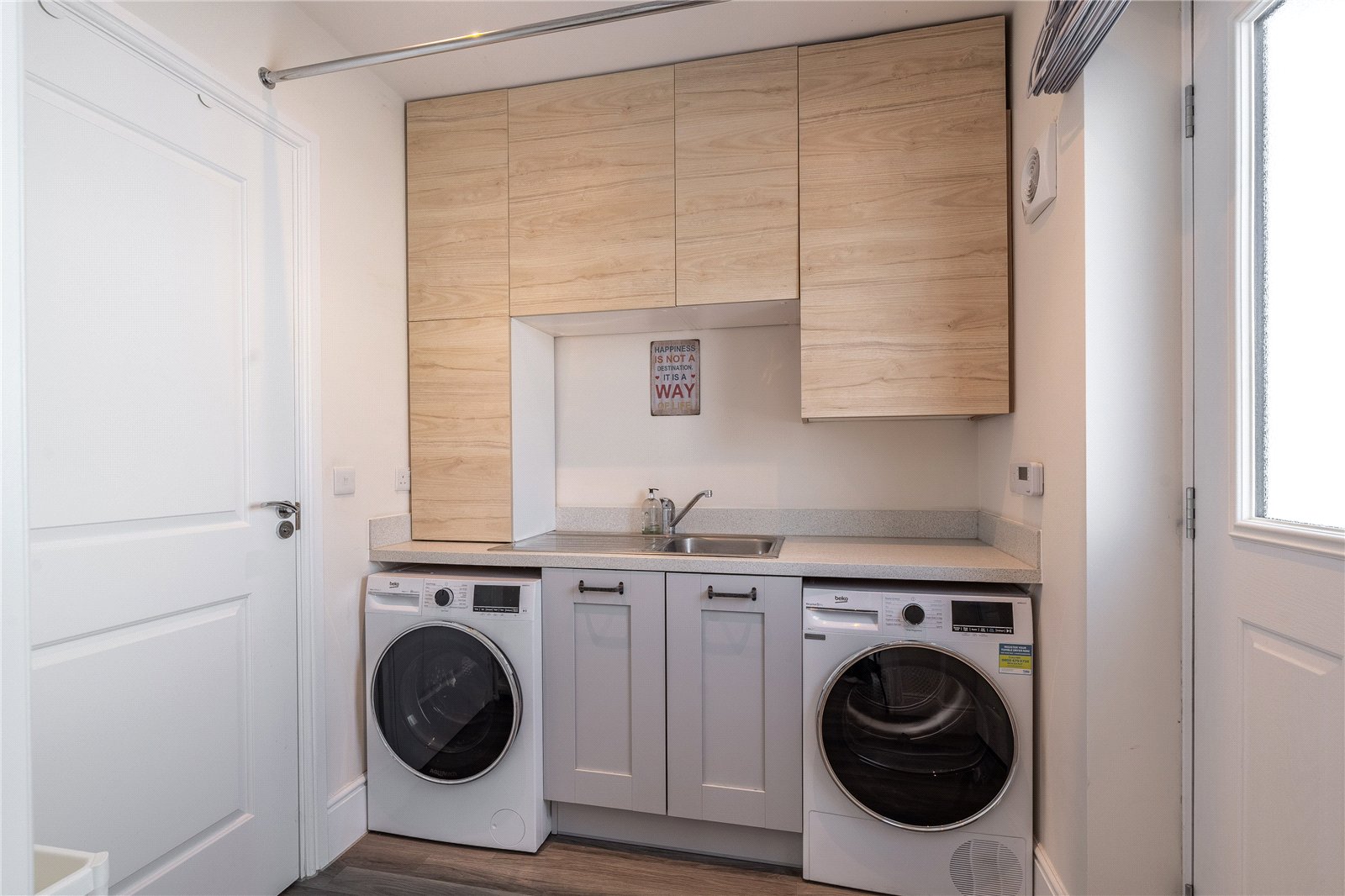 Alfred Nock Drive, Priorslee, Telford, TF2 - DB Roberts
