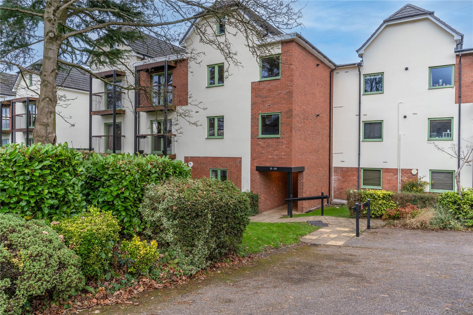 Muchall Road, Penn, Wolverhampton, WV4 - DB Roberts
