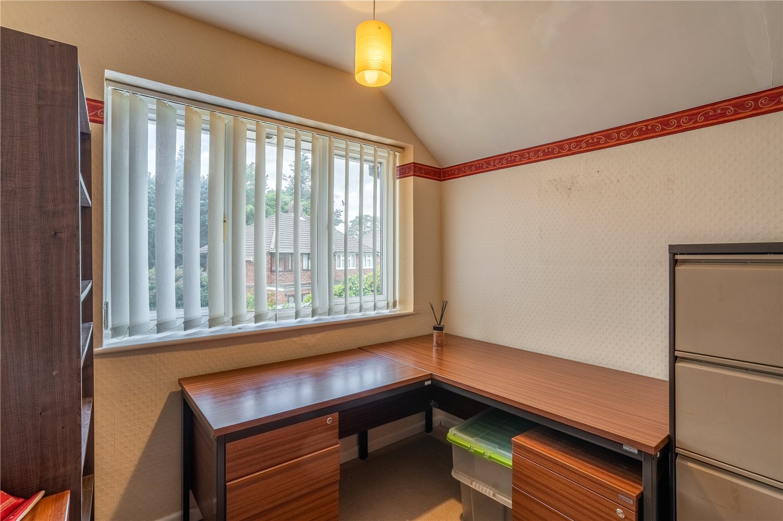 Taunton Avenue, Fordhouses, Wolverhampton, WV10 - DB Roberts
