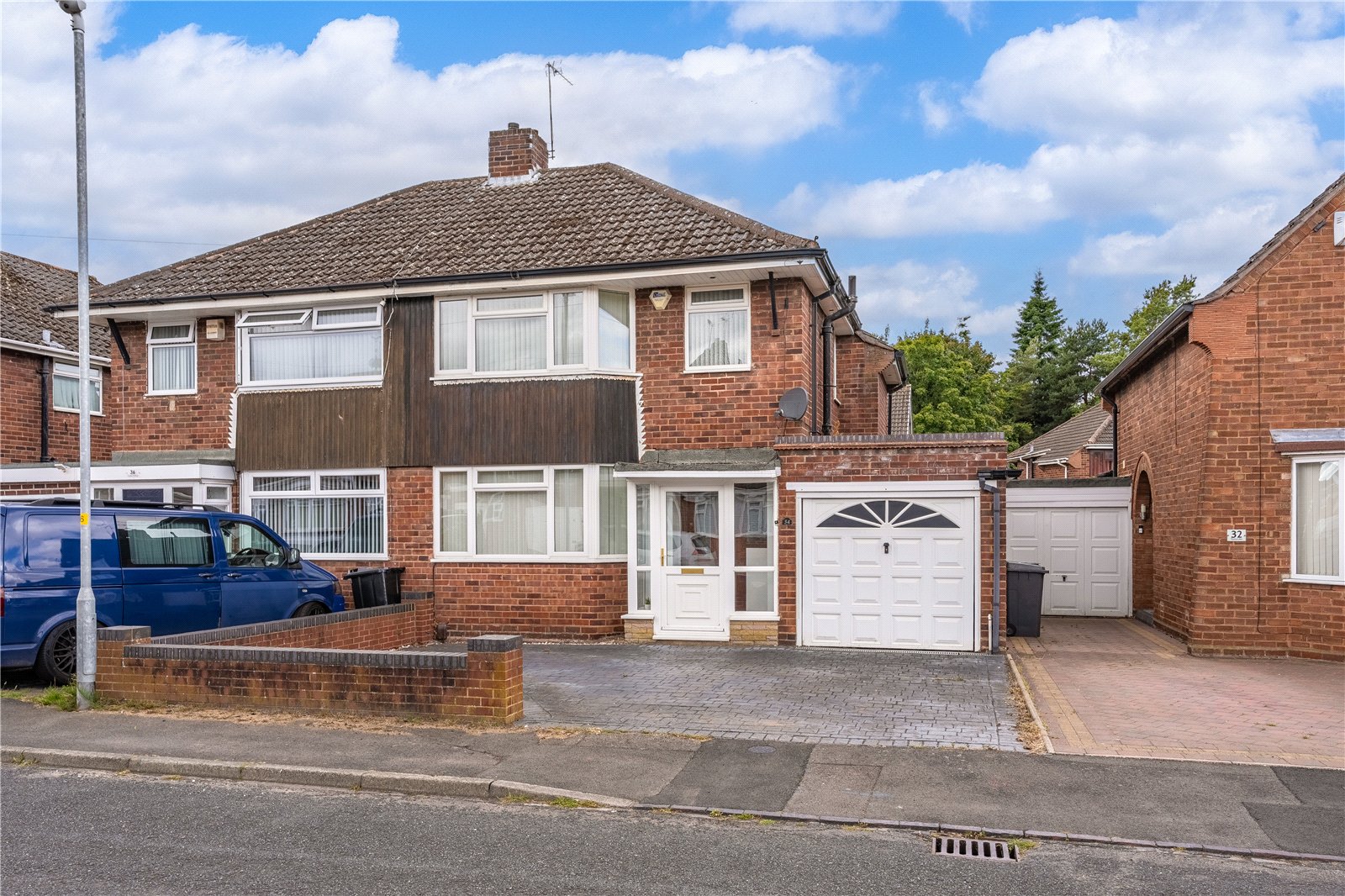 Taunton Avenue, Fordhouses, Wolverhampton, WV10 - DB Roberts
