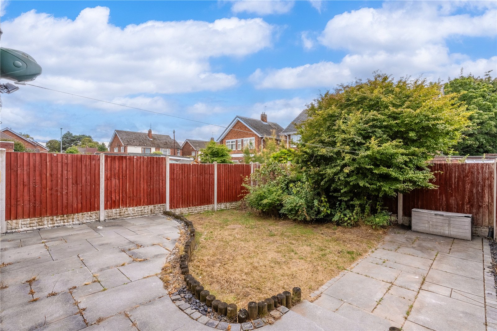 Taunton Avenue, Fordhouses, Wolverhampton, WV10 - DB Roberts